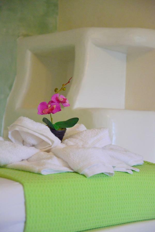 Traditional Villa Relax Zefiria Luaran gambar