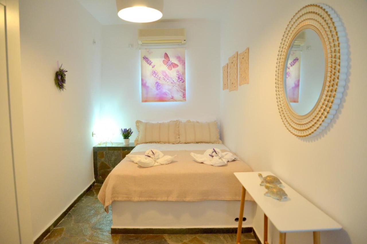 Traditional Villa Relax Zefiria Luaran gambar
